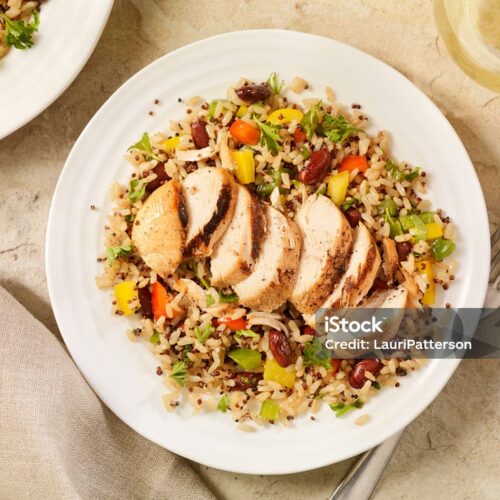 Kuracie prsia s quinoa a pečenou zeleninou